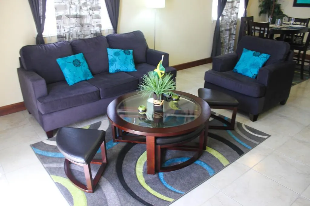 Eclipse Suite Guest Apartment Кингстон